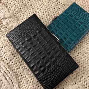 Banana Republic Small Black croc embossed clutch